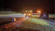 Eine Patrouille der Kapo Zürich traf zufällig auf eine Geburt am Strassenrand. Bild: zVg/Kapo Zürich