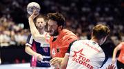 Noch einmal alle Kräfte mobilisieren: Die Kadetten um Lukas Saueressig benötigen gegen Kriens-Luzern dringend einen Sieg. Bild: Alex Wagner Kriens, 27.05.2026. Handball, Playoff-Final 2026. HC Kriens-Luzern - Kadetten Schaffhausen. Spiel 2.
Lukas Saueressig (links, Kadetten).
Copyright: FOTO Wagner / Alexander Wagner