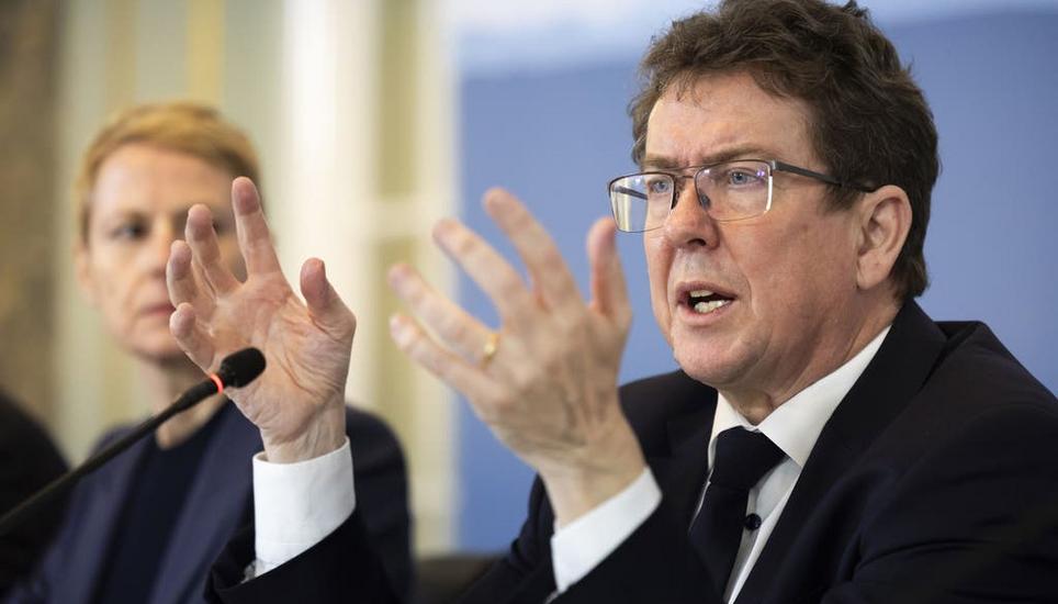 Misstraut den eigenen Verkehrsexperten: Bundesrat Albert Rösti. Bild: Keystone