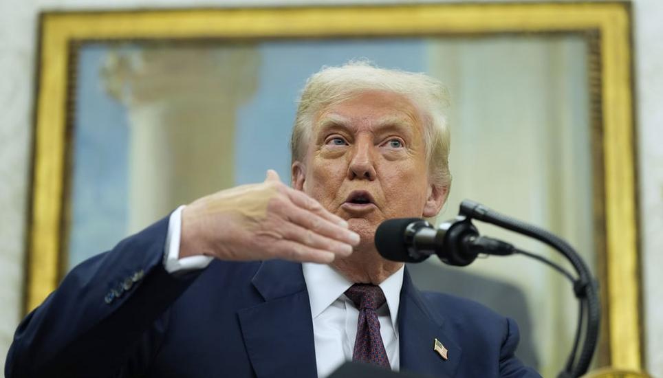 Straft die Schweiz ab: Donald Trump. Bild: Alex Brandon / AP
