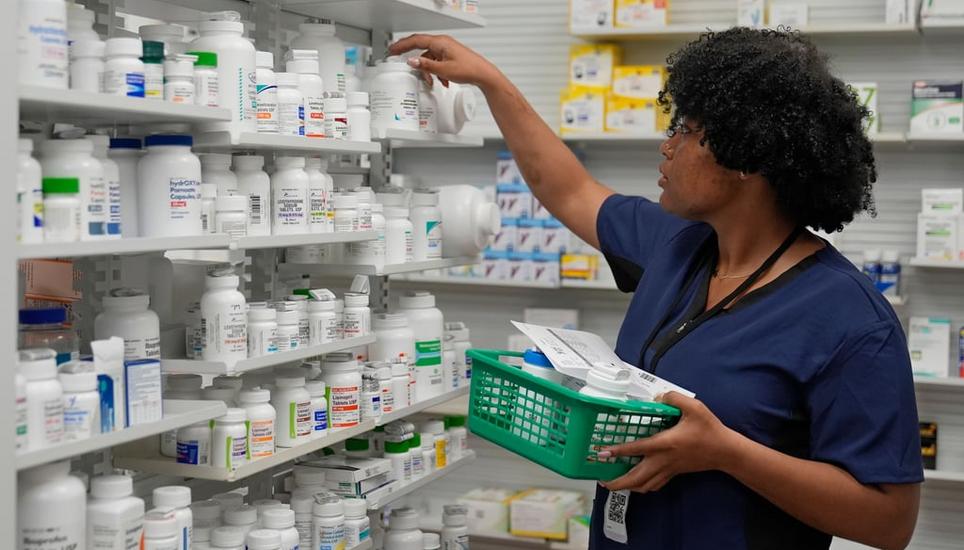 Fehlanreize im US-Gesundheitssystem sorgen für rekordhohe Medikamentenpreise. Bild: Sue Ogrocki / AP