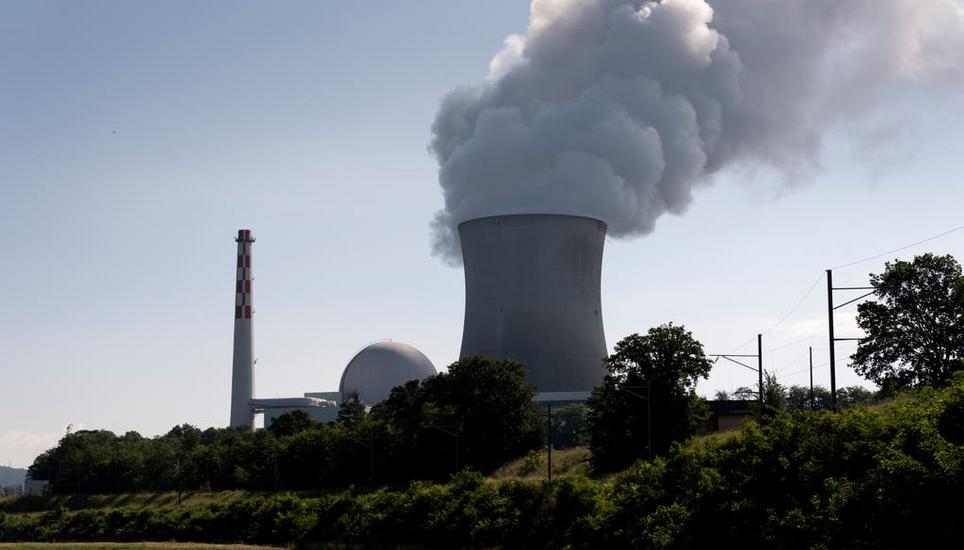 Im Zentrum eines Rechtsstreits: Das AKW Leibstadt. Bild: Keystone
