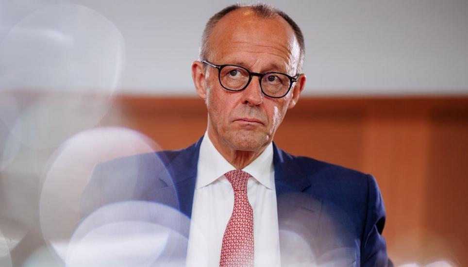Bundeskanzler Friedrich Merz will keine deutschen Waffen mehr liefern lassen, die Israel im Gaza-Krieg einsetzen könnte. Bild: Clemens Bilan/EPA