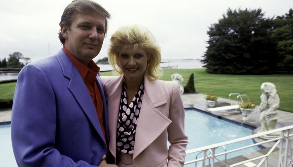 Donald Trumps erste Frau Ivana liess sich mehrfach in Crans-Montana ablichten. Doch auch St. Moritz hat sie geliebt. Bild: James Andanson/Sygma/Getty