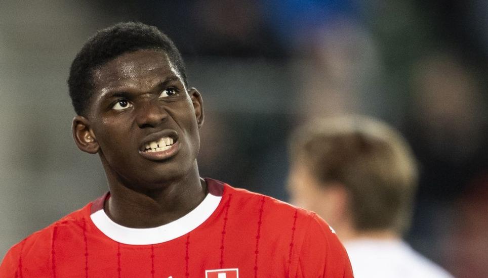 Unzufrieden: Breel Embolo bei einem Freundschaftsspiel im März in St.Gallen. Bild: Ennio Leanza / Keystone