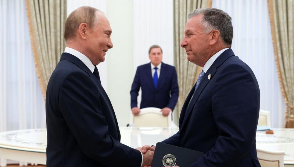 Am 6. August empfing der russische Präsident Wladimir Putin den amerikanischen Sondergesandten Steve Witkoff (rechts) im Kreml in Moskau. Bild: Gavriil Grigorov/Sputnik/EPA