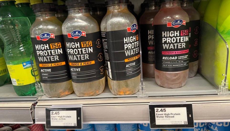 Die Regale Schweizer Supermärkte werden regelrecht überflutet von Produkten mit hohem Proteingehalt. Bild: Benjamin Weinmann