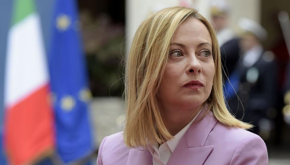 Italiens Ministerpräsidentin vor einem Treffen mit dem US-Vizepräsidenten JD Vance in Rom: Mit der US-Regierung versteht sich Giorgia Meloni blendend. Bild: Simona Granati / Corbis / Getty