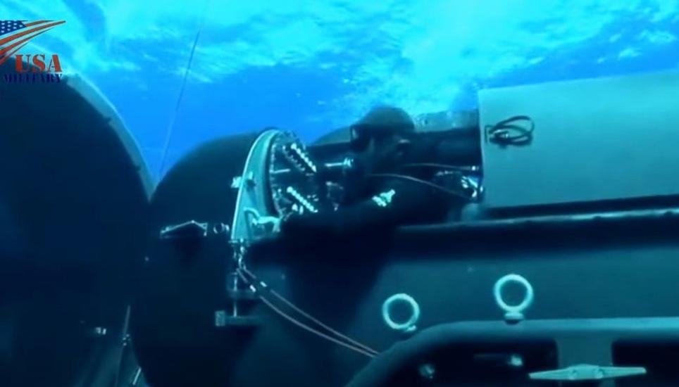 Solche Mini-U-Boote werden eingesetzt, um US-Elitesoldaten unbemerkt in feindliches Gebiet zu transportieren. Screenshot: USA Military Channel