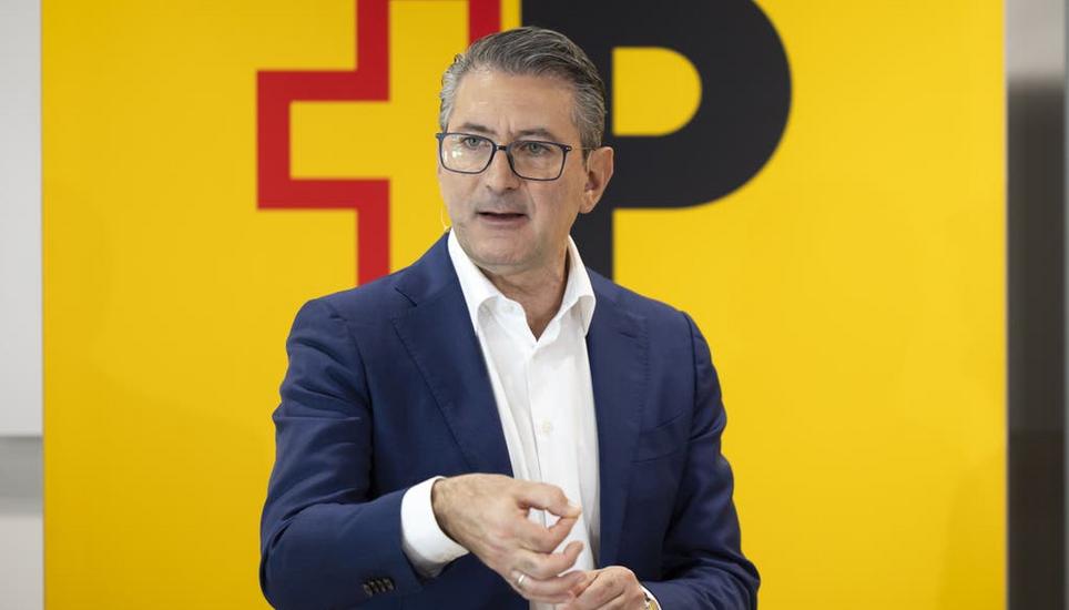 Post-Chef Roberto Cirillo geht, eine Nachfolge ist nicht in Sicht. Bild: Peter Klaunzer / Keystone