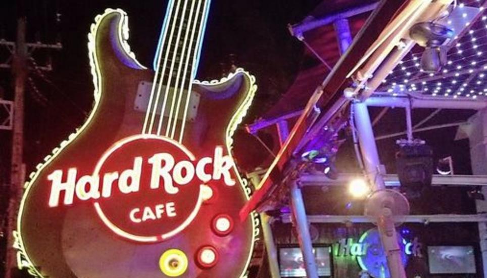 Mittlerweile ist der Hype um die weltumspannende Restaurantkette Hard Rock Cafe abgeflacht. Bild zvg