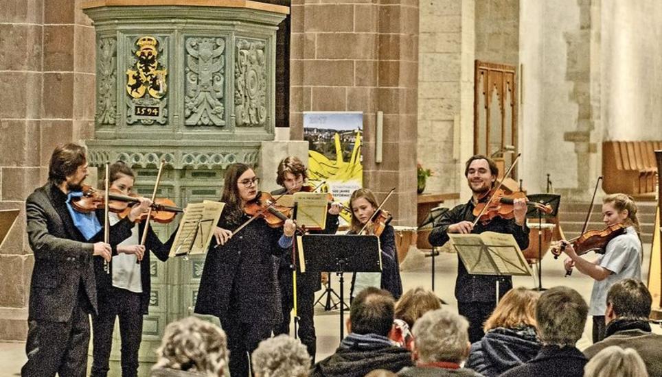 Musikgenuss vom Feinsten boten die jungen Kammermusikerinnen und Kammer- musiker bei ihrem Konzert im Münster.