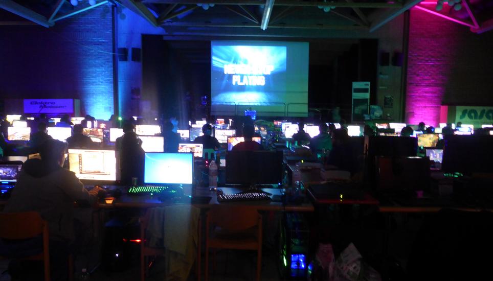 Im letzten Jahr nahmen über 140 Gamer an der Party teil. Bild: Radio Munot