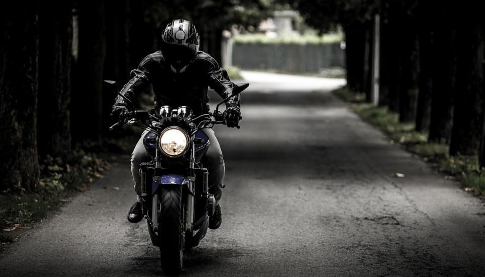 Am Motorrad des 63-Jährigen entstand ein Schaden in Höhe von umgerechnet rund 1'000 Franken. Symbolbild: Pixabay