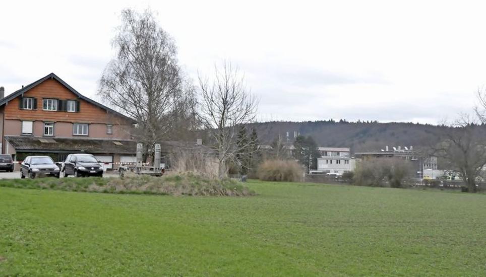 Für den Bau von Alterswohnungen im Gebiet «Frühling» (Bild) braucht’s noch einen Quartierplan. Er ist derzeit bei der Beringer Baukommission hängig. Bild: Theo Kübler