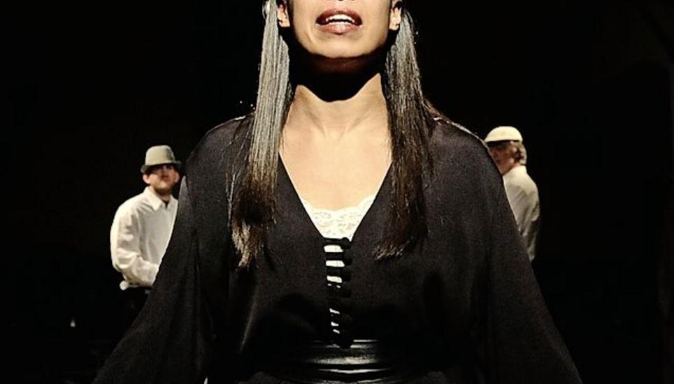 Milena Weber war als Antigone ganz in ihrem Element.Bild Bruno Bührer