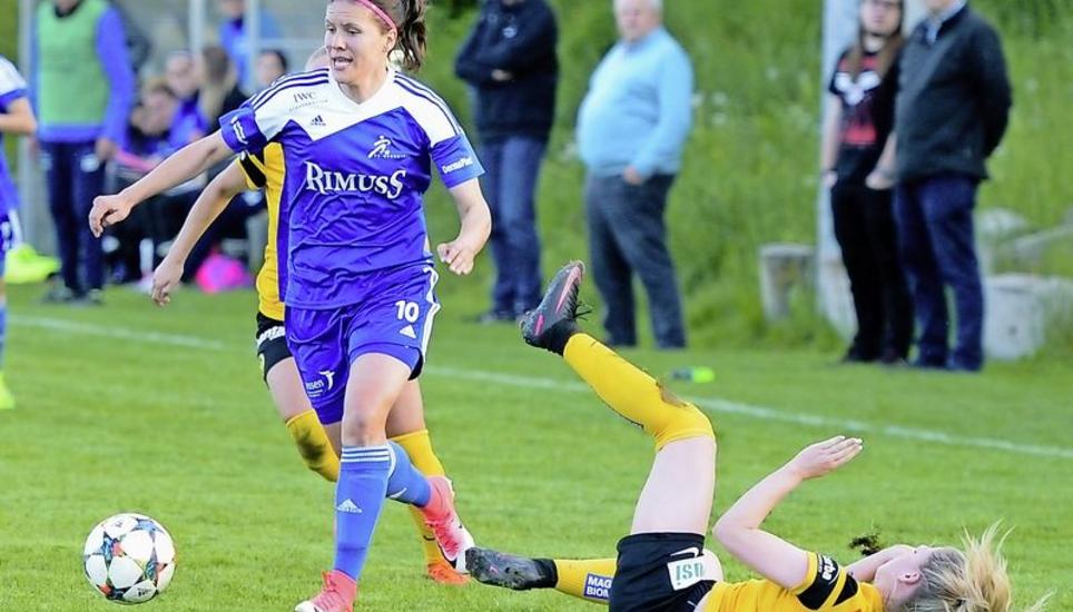 Treibende Kraft im FCN-Angriff war gegen YB mit zwei Toren das Geburtstagskind Lucia Ondrusova (10). Bild: Reinhard Standke