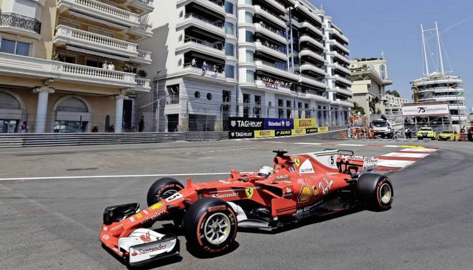 In Front auf dem Stadtparcour: Sebastian Vettel war mit seinem Ferrari in Monaco nicht zu schlagen. Bild: Key