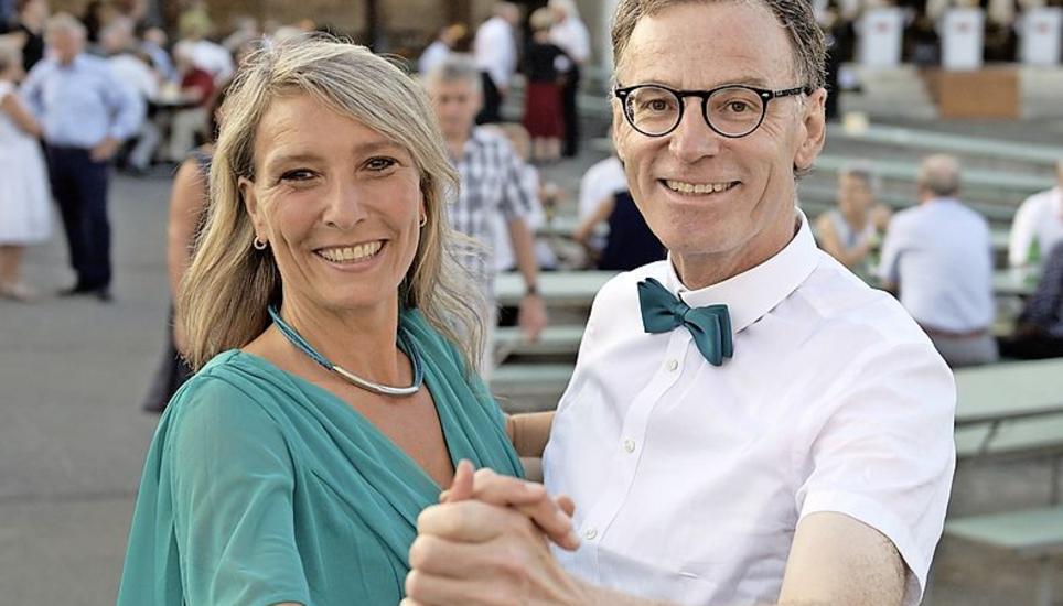 Der Weg von Winterthur ist Adrian Honegger und Susanne Gautschi fürs Tanzen auf der Munotzinne nicht zu weit.