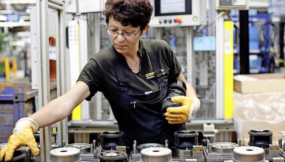 Laut Bundesrat beläuft sich der unerklärte Lohnunterschied zwischen Mann und Frau auf 7,4 Prozent. Bild: Key