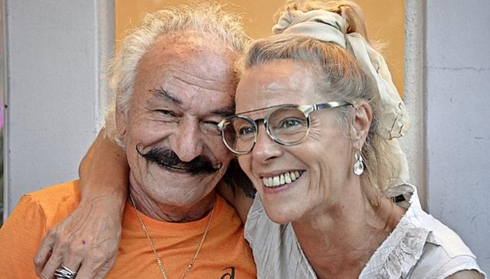 «Löffeli» heisst das Spezialgetränk, das es bei Joy Frei gibt. Das ist ein Espresso mit speziellem Grappa. Röbi Gruber ist zwar pensioniert, geniesst aber in einer eingefleischten, lustigen Runde gerne ein Feierabendbier. «Seit der Pensionierung geniesse ich das sogar viel mehr», sagt er.
