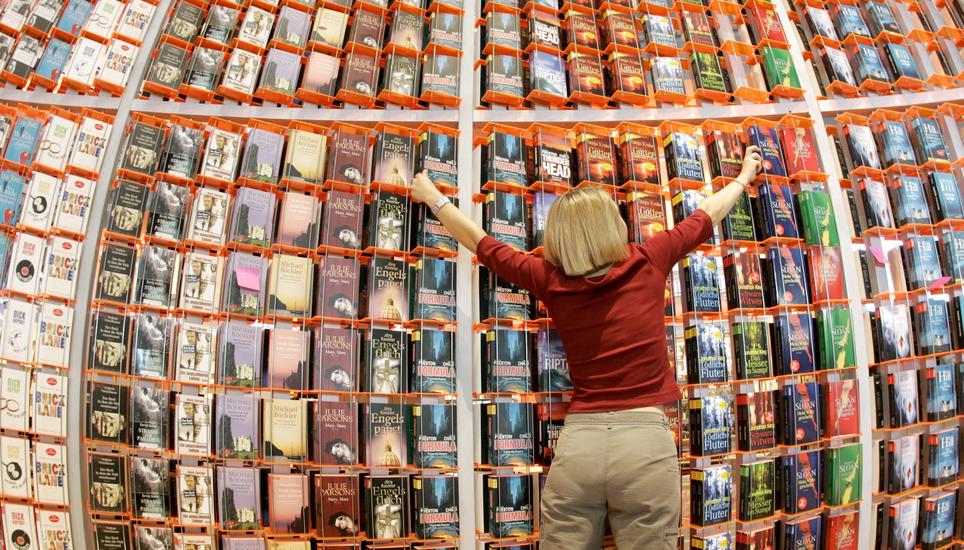 Bücher, wohin das Auge reicht. Symbolbild Radio Munot