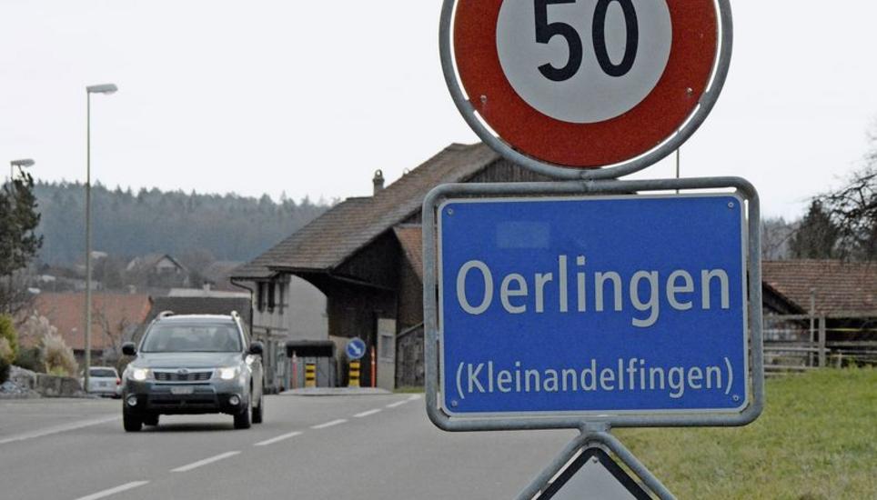 Wie seit über 200 Jahren bleibt der Ortsteil Oerlingen auch in Zukunft Teil der Gemeinde Kleinandelfingen. Für einen Wechsel nach Marthalen sprach sich am Mittwochabend lediglich der Einzelinitiant aus. Bild: Vincent Fluck