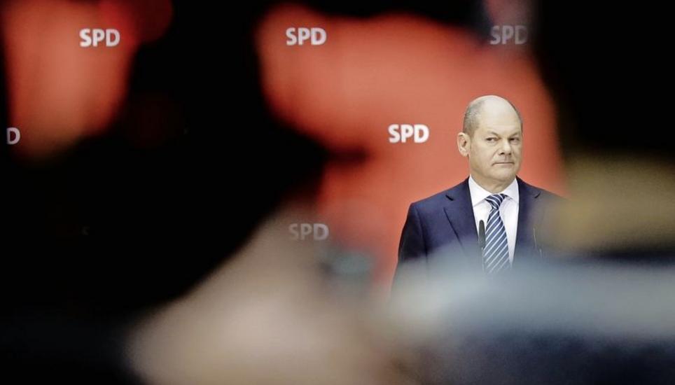 Olaf Scholz, kommissarischer SPD-Vorsitzender und möglicher neuer Bundesfinanzminister und Vizekanzler, bei der Verkündigung des SPD-Votums. Bild: Key