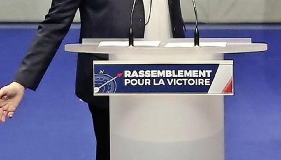 Marine Le Pen während ihrer Rede am Parteikongress des Front National. Bild: Key