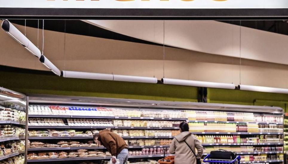 Die Migros-Gruppe hat mit 28,1 Milliarden Franken zwar einen neuen Rekord beim Umsatz erreicht. Der Gewinn jedoch reduzierte sich um fast einen Viertel auf noch 503 Millionen Franken. Bild: Key