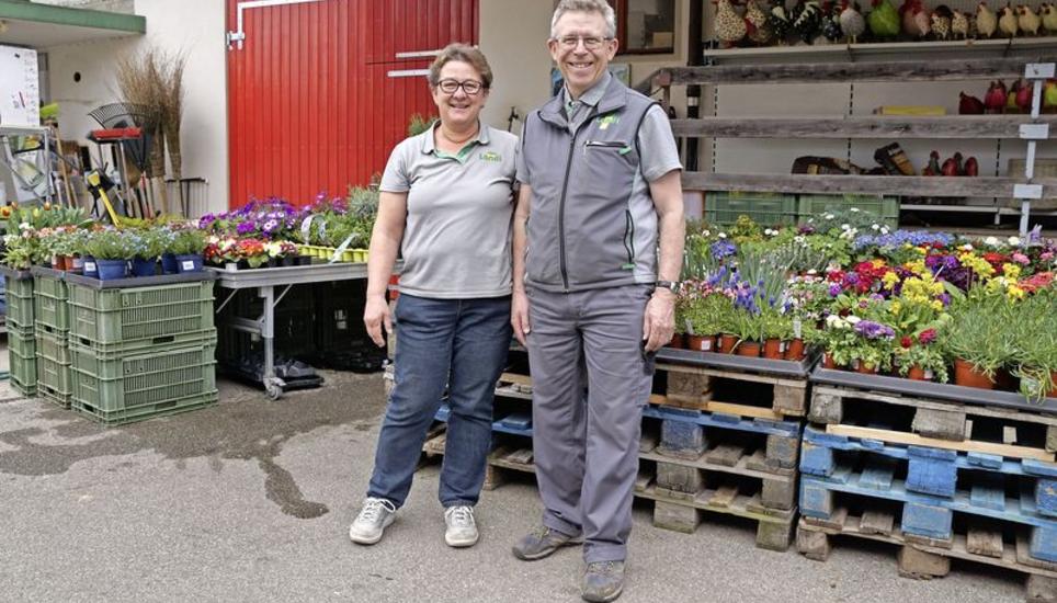 Führen die Landi Buchberg-Rüdlingen seit über 30 Jahren: Susanne und Josef «Sepp» Müller. Bild: Karin Lüthi