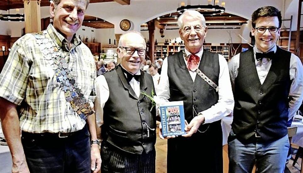 Das Jubiläum von 2018 (Foto) war auch bei der diesjährigen GV der Männerriege Neunkirch grosses Thema. Auf dem Bild (v.l.n.r.): Reini Weisshaupt, Hans Ulrich Schönberger, Kurt Schönberger und Kilian Weber. Archivbild: Christoph Merki