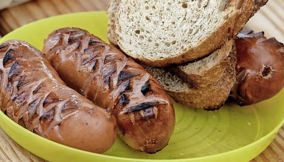 Grillieren gehört beim Campingerlebnis einfach dazu.