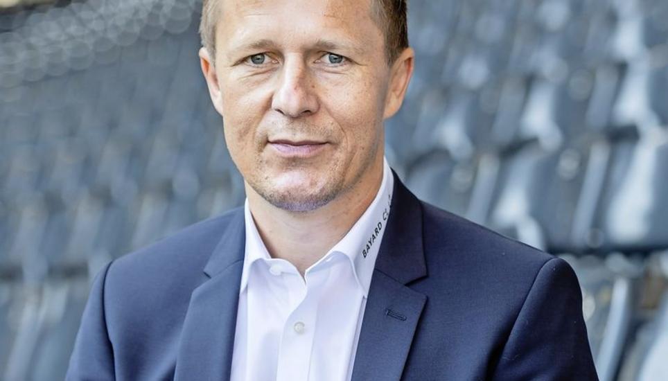 Feiner Zwirn statt Fussballtrikot: Ex-Nationalspieler Christoph Spycher macht auch als Sportchef eine gute Figur. Bild: Key
