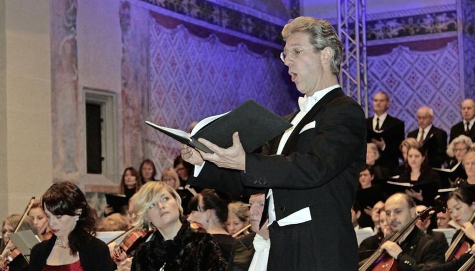 Samuel Zünd sang den Baritonpart im Weihnachtsstück «Quem pastores laudavere» vortrefflich. Bild: Judith Meyer
