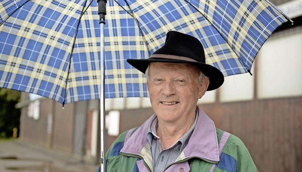 Anton Fuhrer war am Samstag am Geburtstag seines Urenkels und spazierte am Sonntag auf den Schmerlat. Bild: Selwyn Hoffmann