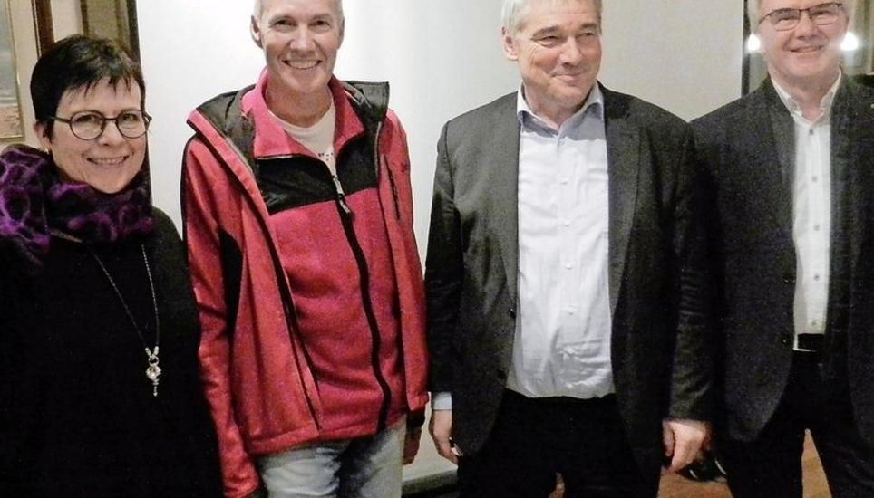 Karin Spörli, Martin Bösch, Walter Vogelsanger und Peter Bosshard. Bild: Karl Hotz