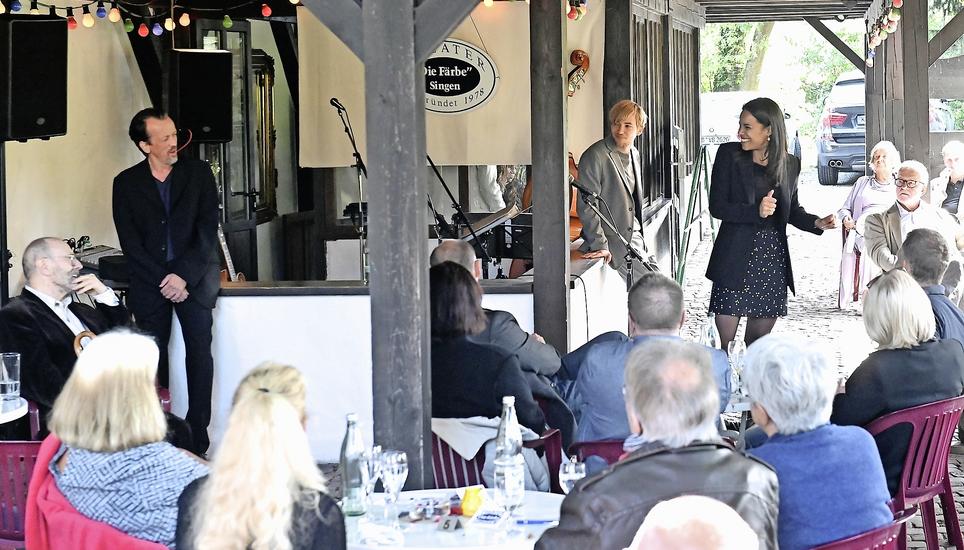 An der «Färbe»-Matinée wurde Theatralisches und Musikalisches serviert. Bild: Eric Bührer