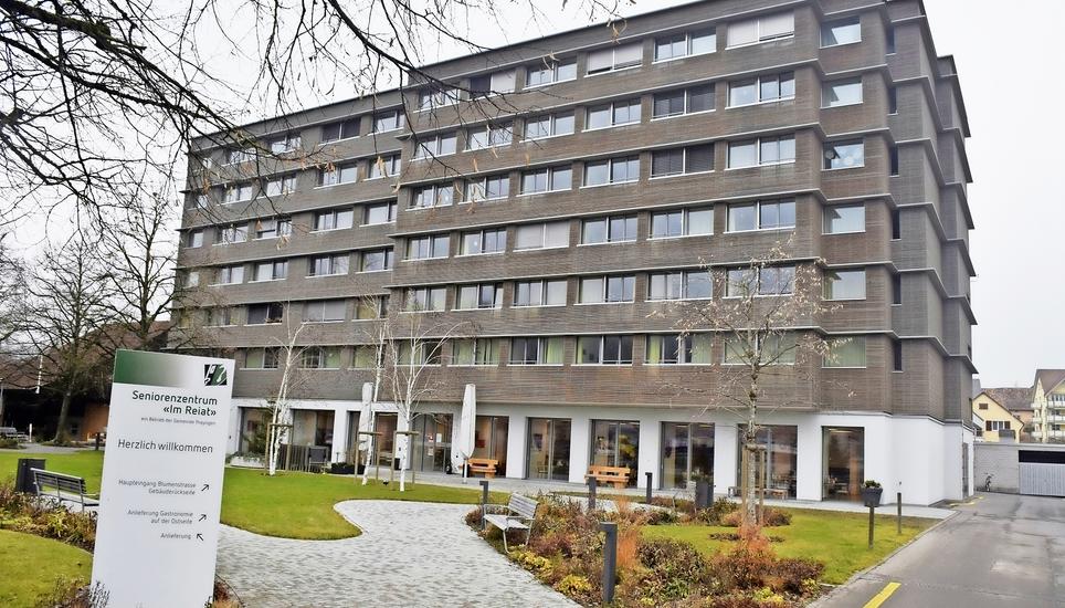Die Firma Biax-Maschinen GmbH kauft von der Gemeinde Thayngen neben der Firma Leu Event Catering ein Industriegrundstück und wird sich dort ansiedeln. Bild: Thomas Güntert