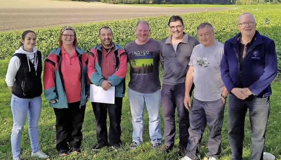 Die Schützen aus Hallau (v.l.n.r.) Melanie Solci, Sonja Haas, Godi Haas, Roger Schnetzler, Rolf Zollinger, Rüedi Jäger und Peter Gasser (auf dem Bild fehlt Ralph Frey). Bild: Pascal Herren