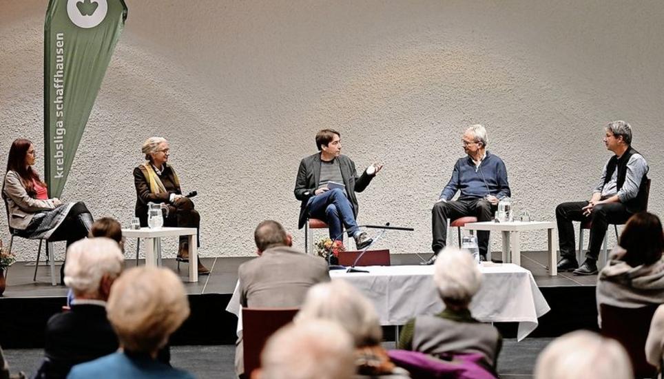 Iris Oeninger, Melitta Breznik, Daniel Thüler, Max Leu und Beat Frefe (v. l.) auf dem Podium. Bild. Eric Bührer