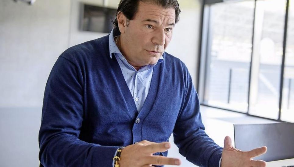 Fokussierter Blick und gute Zukunftsgedanken: FCS-Besitzer Roland Klein zieht eine positive Bilanz. Bild: kes