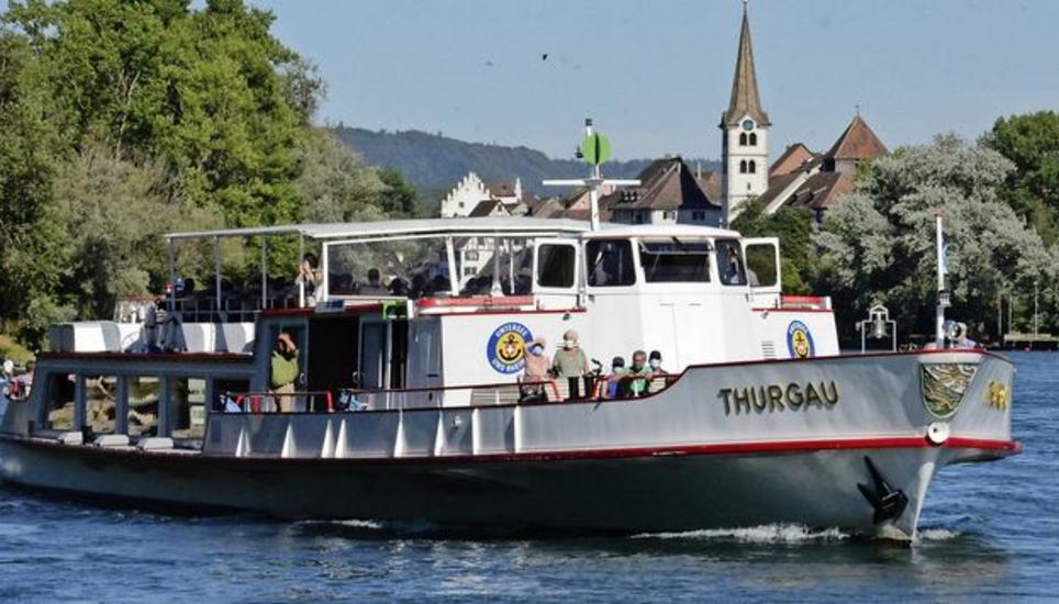 Die «MS Thurgau» vor Diessenhofen. Der tödliche Tauchunfall von 2021 hatte bei der Schifffahrtsgesellschaft Untersee und Rhein kaum Konsequenzen. Bild. Thomas Martens