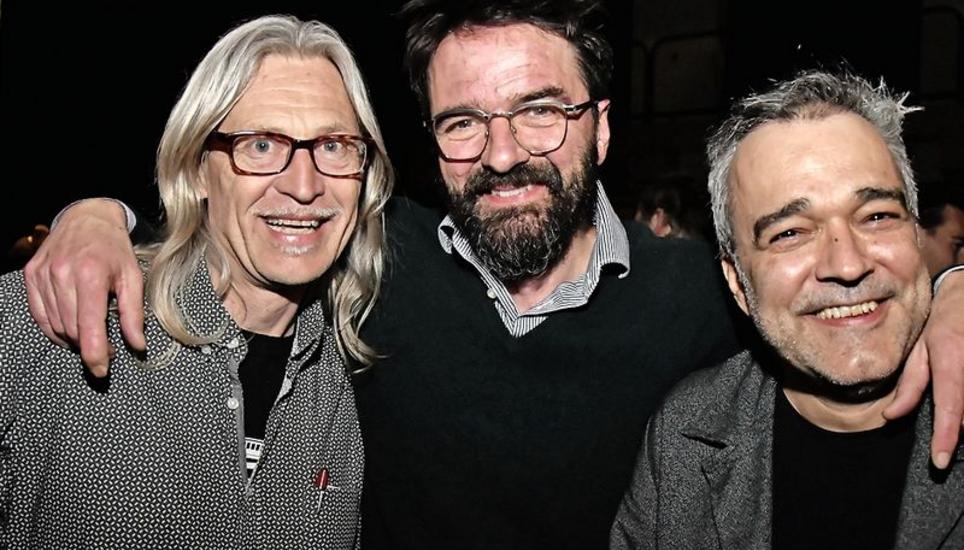 Nach dem Konzert gesellte sich Pianist Hendrix Ackle (M.) zu Tom Albatros (l.) und Reto «Hufi» Hufenus.