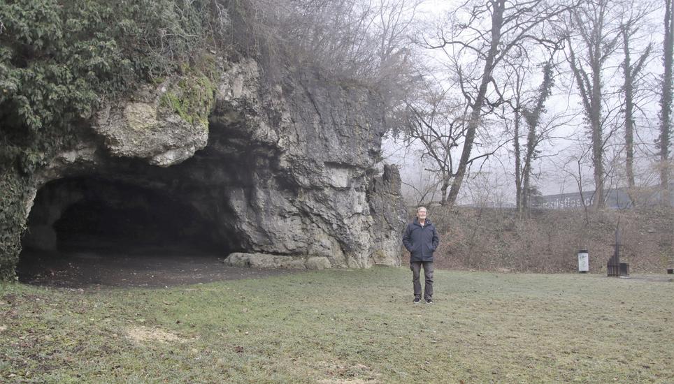 Als Vorstandsmitglied des Vereins Wohnqualität Thayngen wünscht sich Aldo Künzli, dass man durch eine massive Erweiterung die Umgebung des «Kesslerlochs» noch aufwerten kann. Bild: Roland Müller