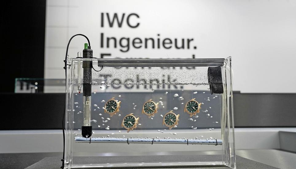 Unter Druck: Die Uhren sollen auch unter Wasser weiter ticken.