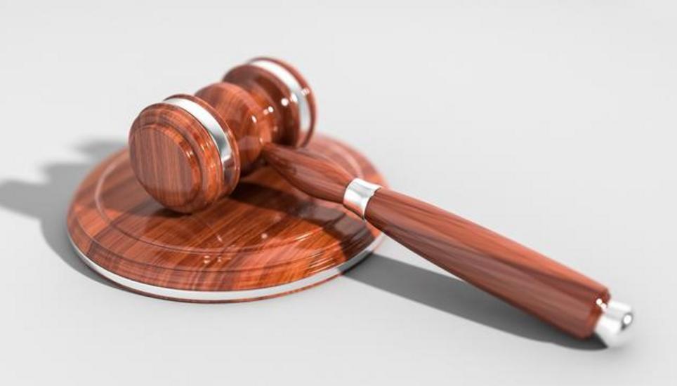 Die Staatsanwaltschaft fordert eine unbedingte Freiheitsstrafe von viereinhalb Jahren.