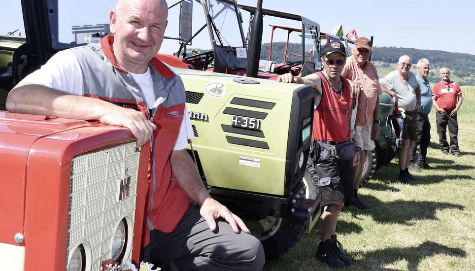 Wieder zurück von der Traktor-Tour (v. l.): Stefan von Arb, Werner Lemann, Otti Schmid, Robert Thoma, Albert Weber und Otto Schwarzer. Bild: Margrith Pfister-Kübler