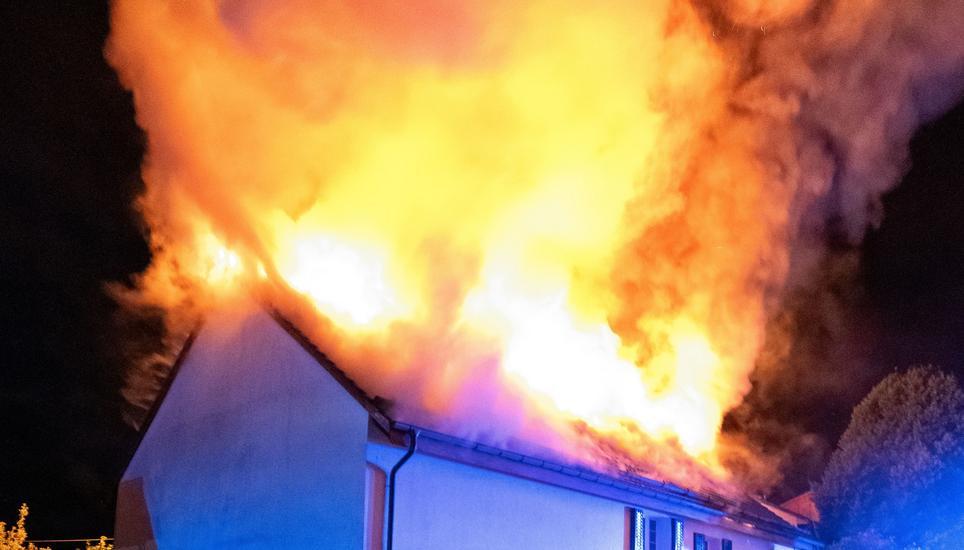 Die Brandursache ist Gegenstand von laufenden Ermittlungen.