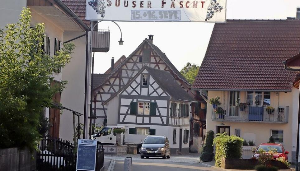 In Dachsen ist man bereit fürs «Suuserfäscht» 2023. Bild: Roland Müller